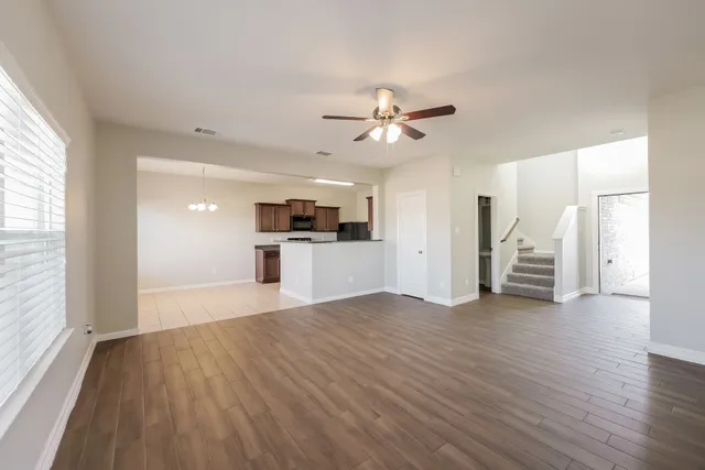 $2,045 | 1603 Yellow Stone Drive, Iowa Colony, TX 77583