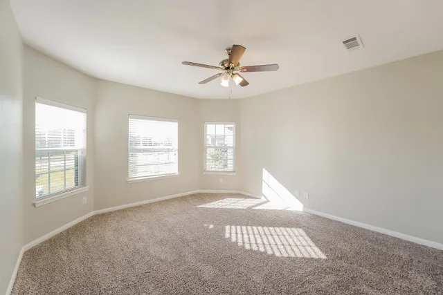 $2,045 | 1603 Yellow Stone Drive, Iowa Colony, TX 77583