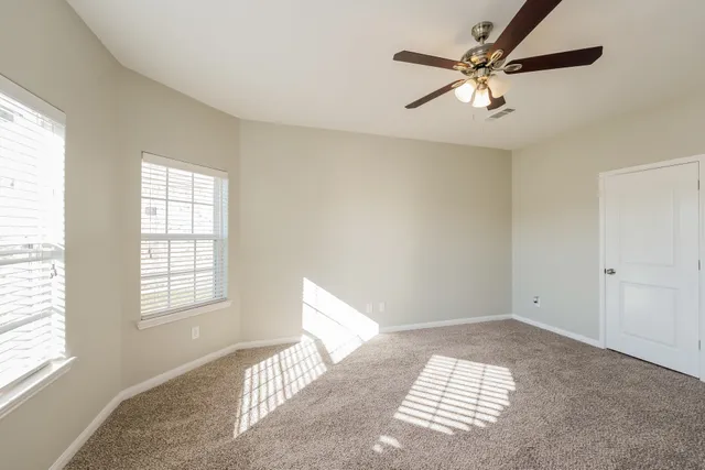 $2,045 | 1603 Yellow Stone Drive, Iowa Colony, TX 77583