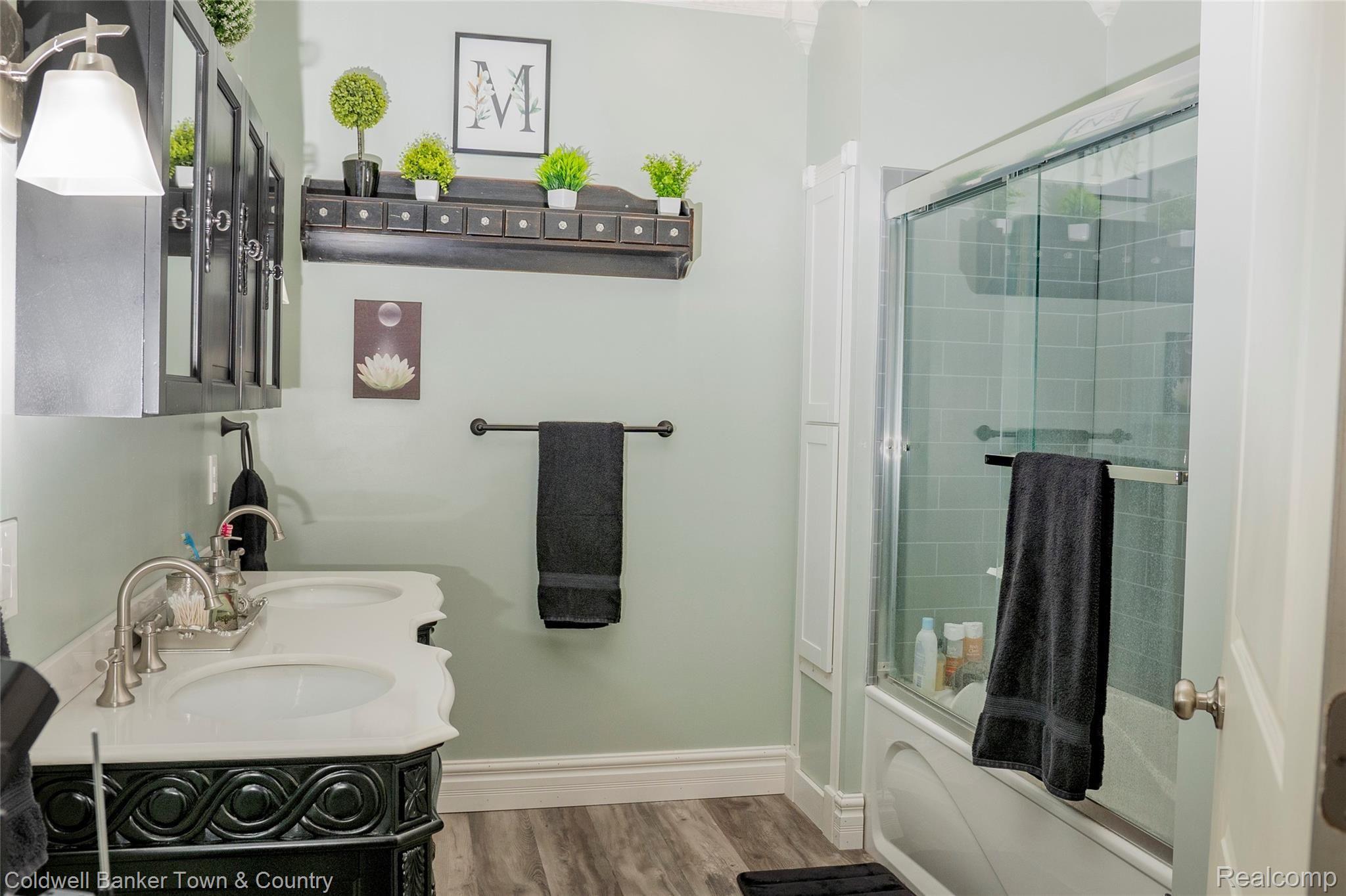 5900 Mack Road Howell, MI 48855 - Photo 32 of 55 DSC03930LB Photography.jpg