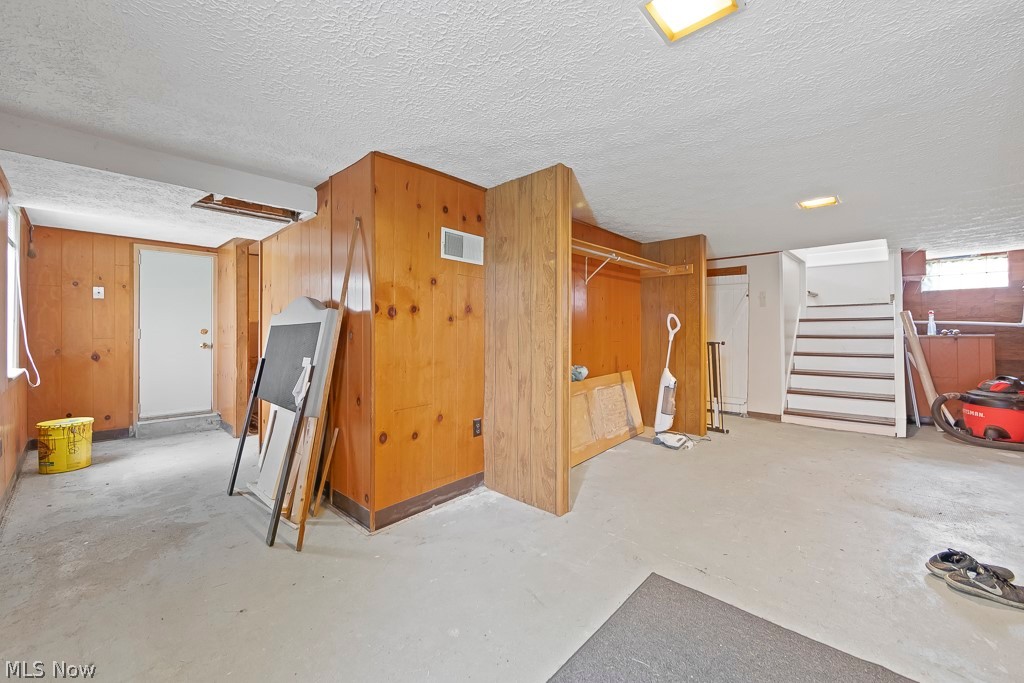 964 Lilly Road Alliance, OH 44601 - Photo 36 of 46 Gallery Image 36