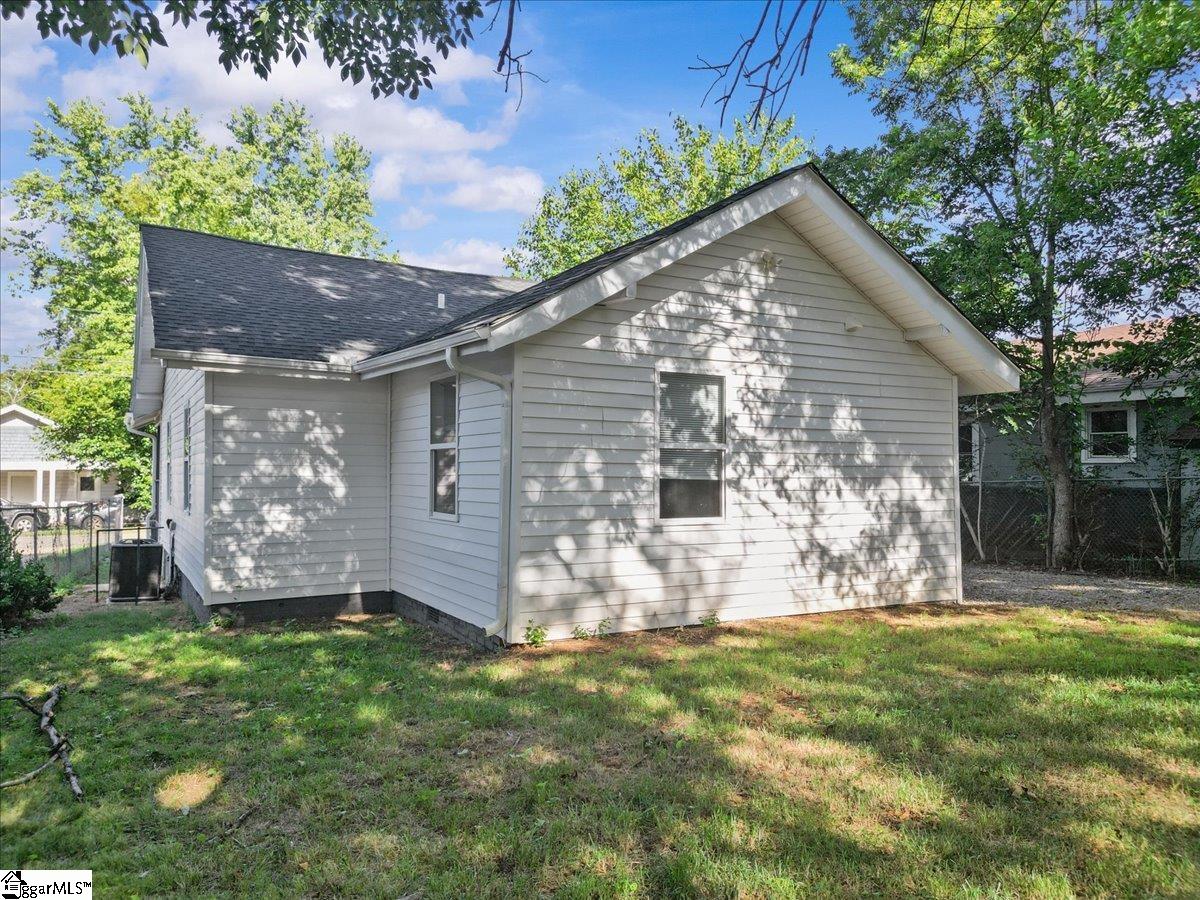 318 Bailey Street Greenville, SC 29609 - Photo 25 of 30