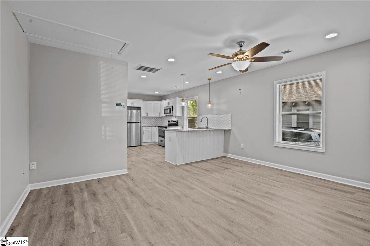 318 Bailey Street Greenville, SC 29609 - Photo 8 of 30