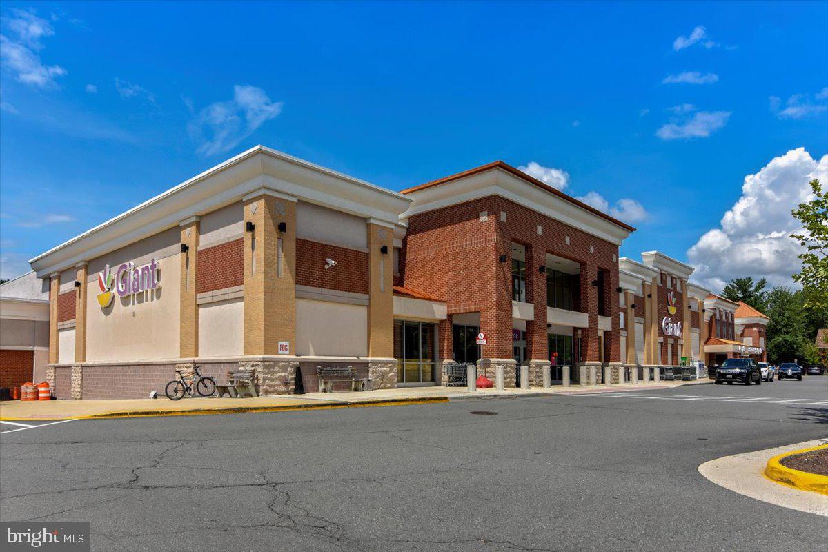 3105 Miller Heights Road Oakton, VA 22124 - Photo 53 of 60 Nearby shopping.