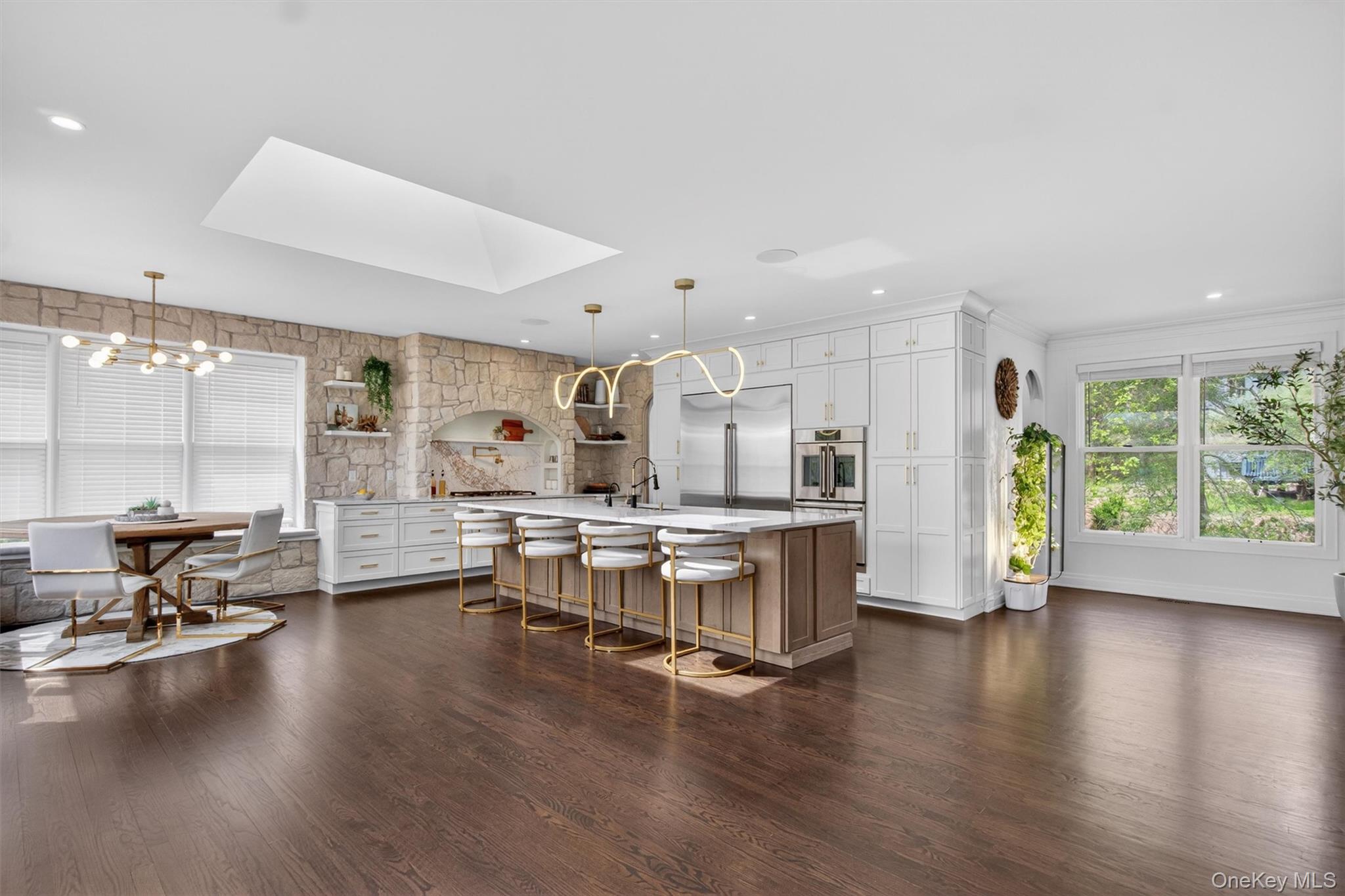237 South Mountain Road New City, NY 10956 - Photo 11 of 49
