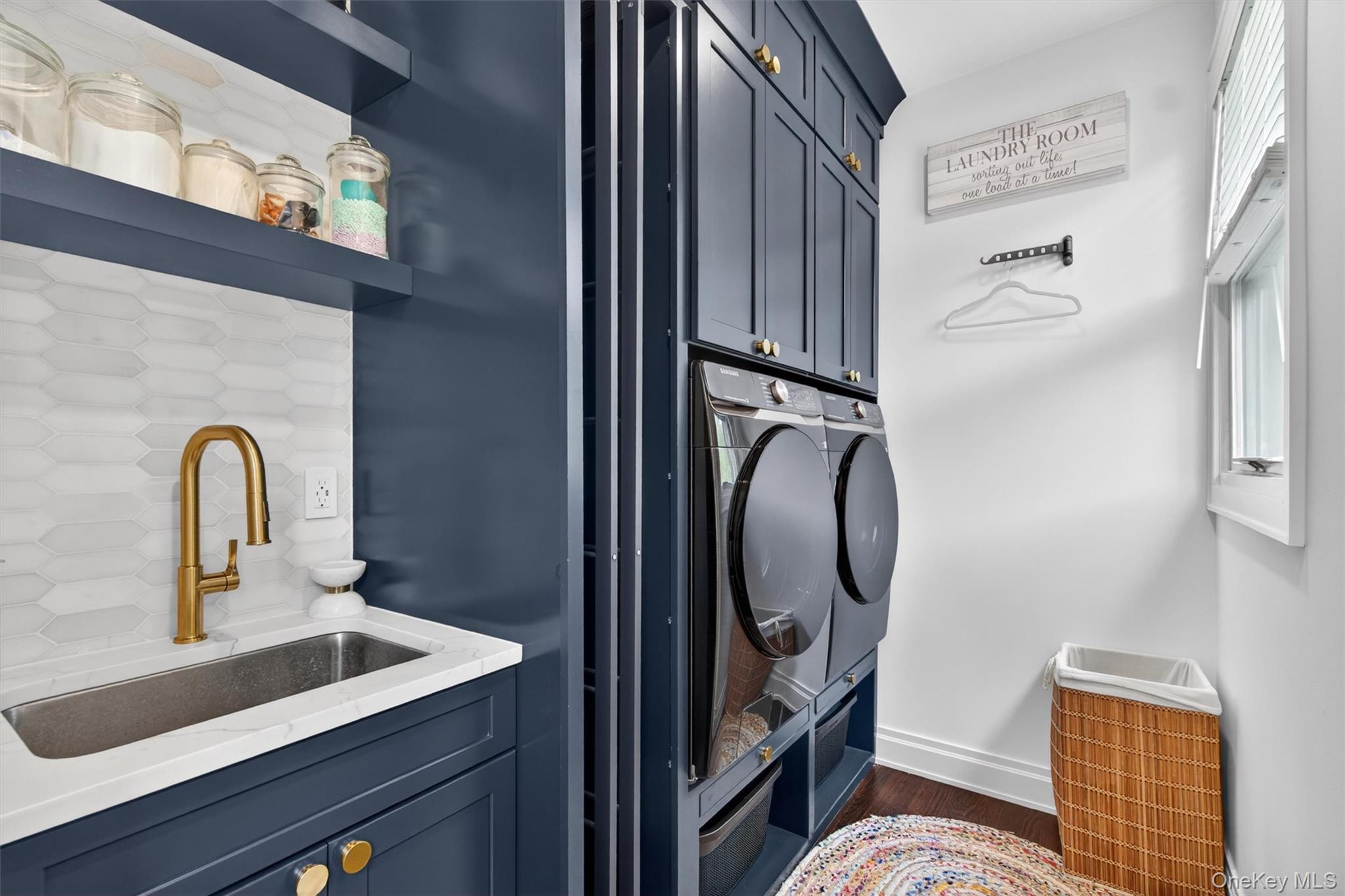 237 South Mountain Road New City, NY 10956 - Photo 23 of 49 Laundry room, 4th sink, custom cabinetry