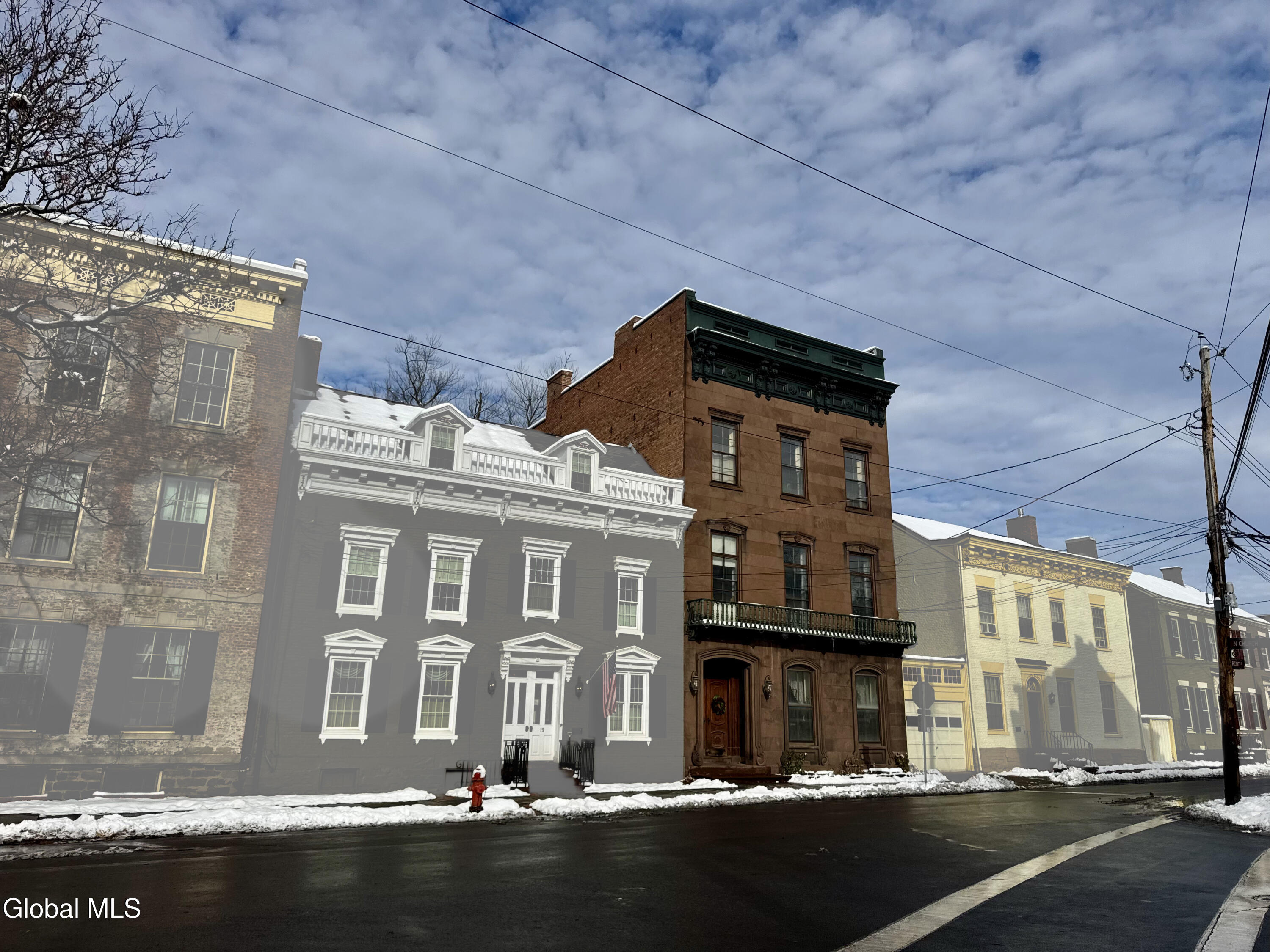 21 Front Street, Unit 2 Schenectady, NY 12305 - Photo 1 of 10 IMG_4432 copy