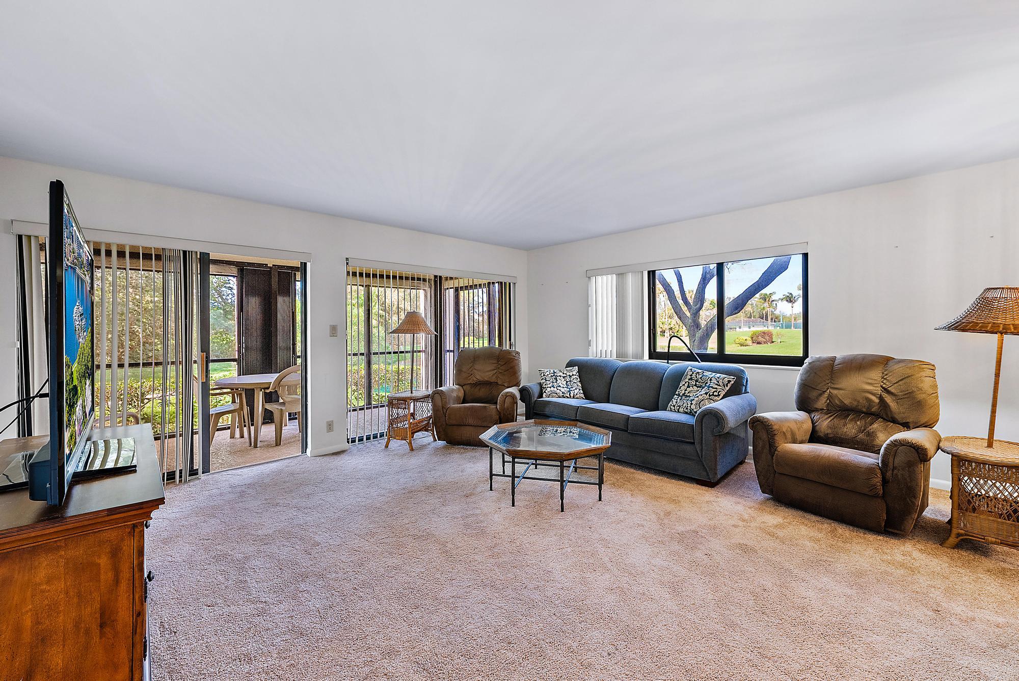 500 Ocean Trail Way, Unit 102 Jupiter, FL 33477 - Photo 16 of 25 Living Room