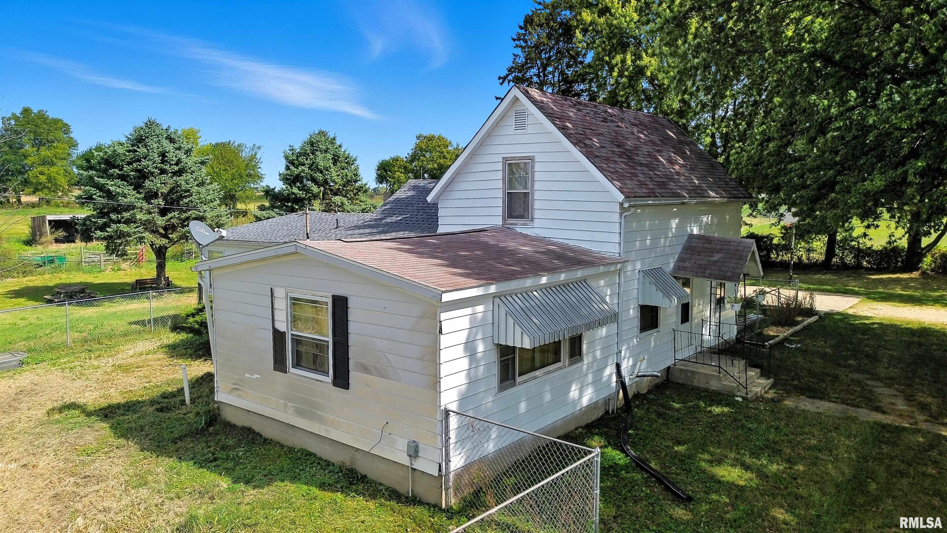 17684 West Eagle Point Road Polo, IL 61064 - Photo 8 of 46