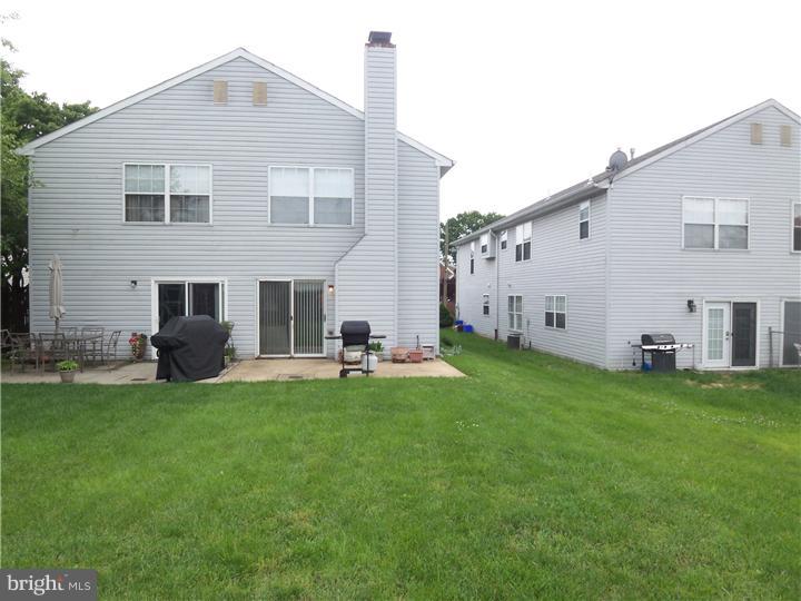 1733 Ripley Street Philadelphia, PA 19111 - Photo 6 of 25 Exterior Back