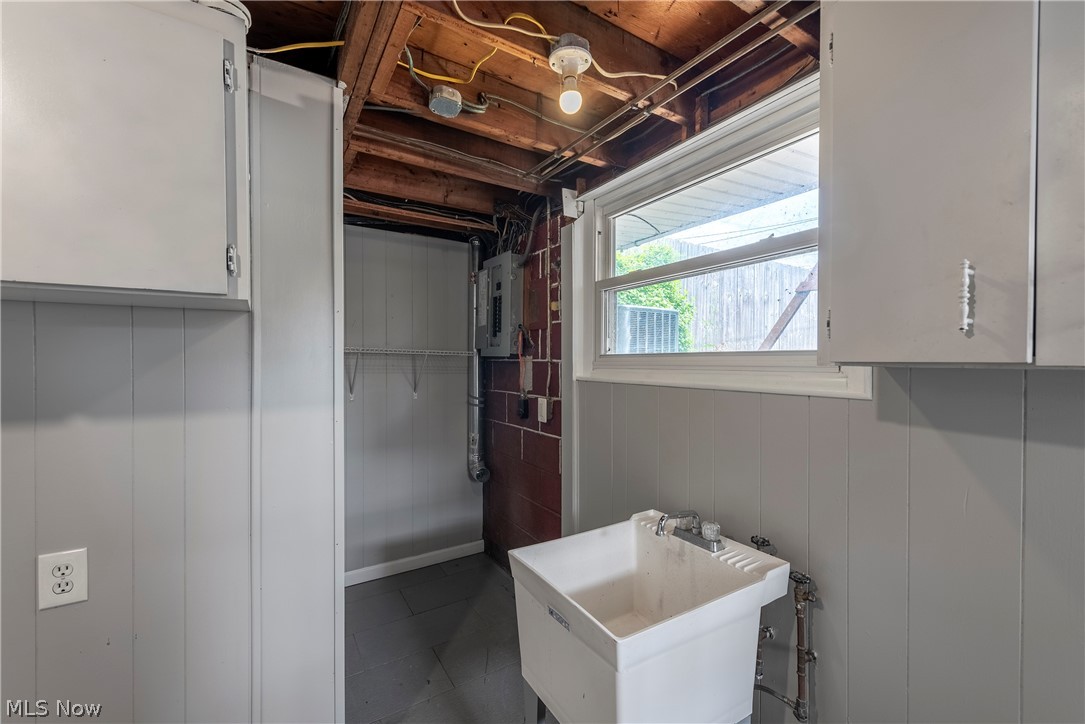 5075 Wake Robin Road Mentor, OH 44060 - Photo 15 of 20 Gallery Image 15