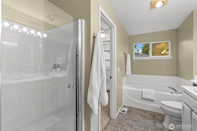 $875,000 | 27930 Northeast 149th Court, Duvall, WA 98019