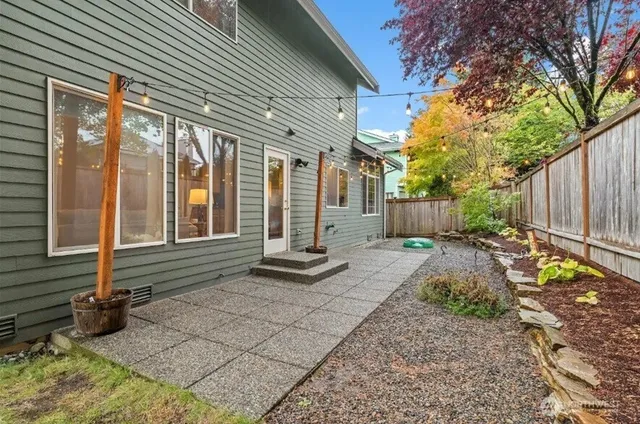 $875,000 | 27930 Northeast 149th Court, Duvall, WA 98019