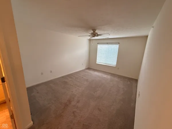 $174,900 | 6525 Emerald Hill Court, Unit 206, Indianapolis, IN 46237