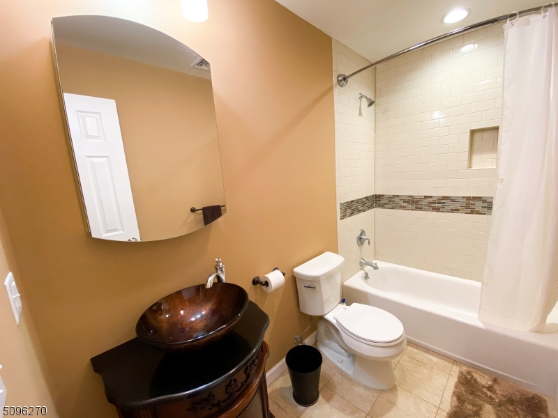6 Moiyas Road Wayne, NJ 07470 - Photo 15 of 18