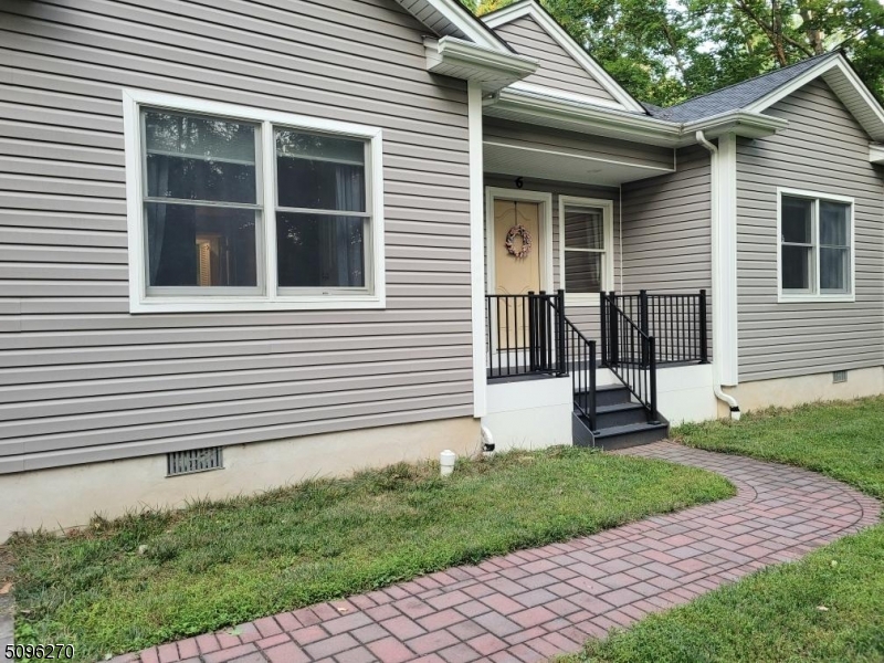 6 Moiyas Road Wayne, NJ 07470 - Photo 4 of 18