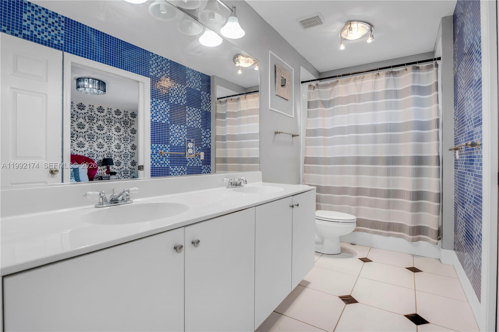 15862 Southwest 24th Street Miramar, FL 33027 - Photo 31 of 61