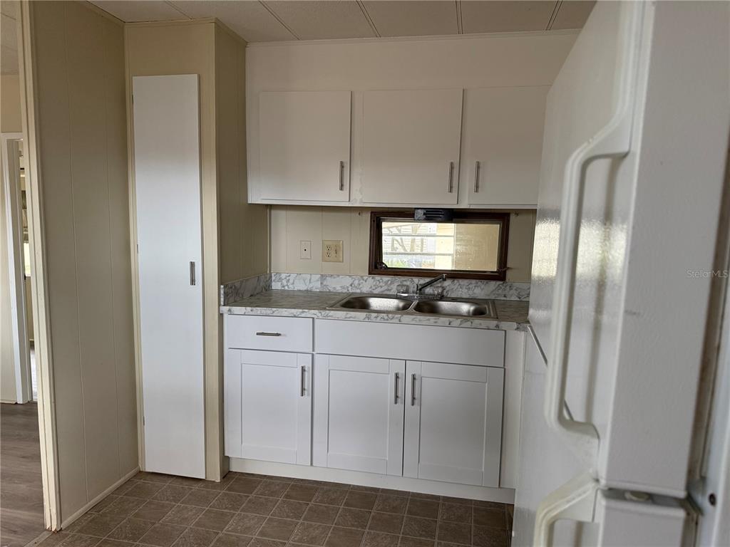 38635 Alston Avenue Zephyrhills, FL 33542 - Photo 2 of 8