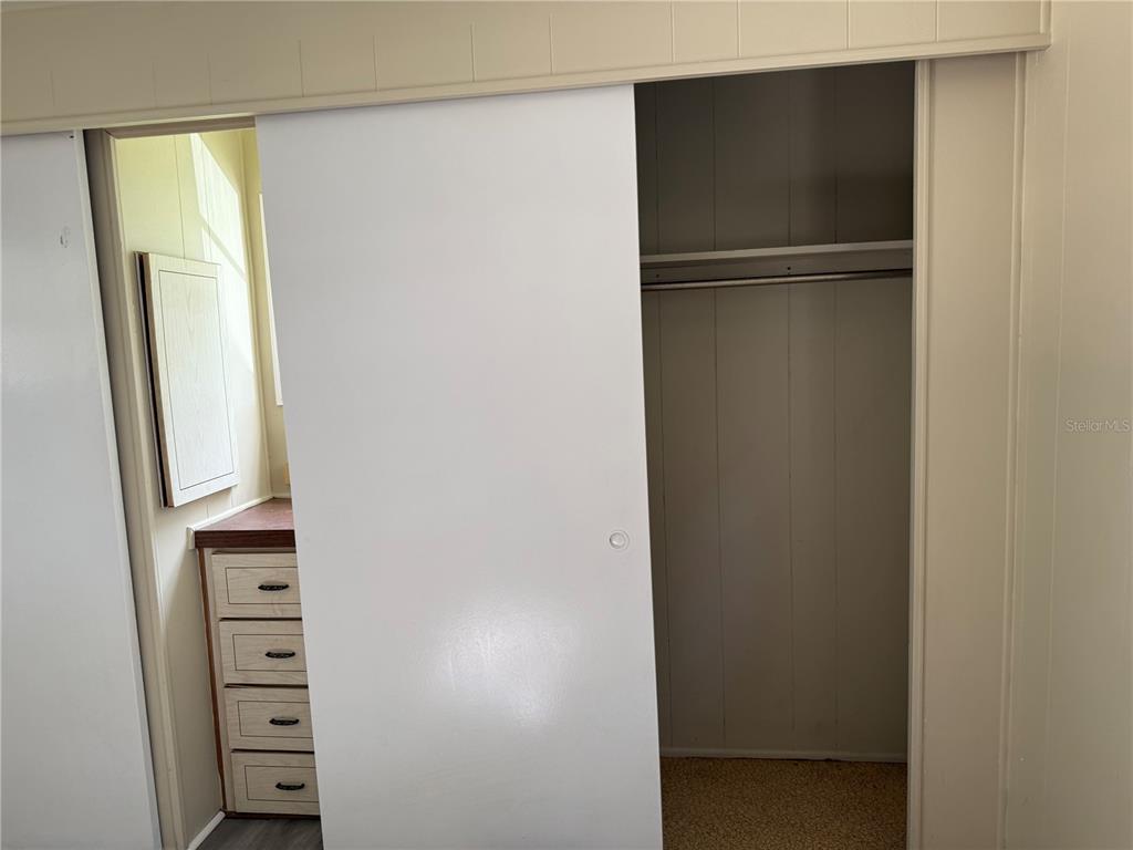 38635 Alston Avenue Zephyrhills, FL 33542 - Photo 7 of 8