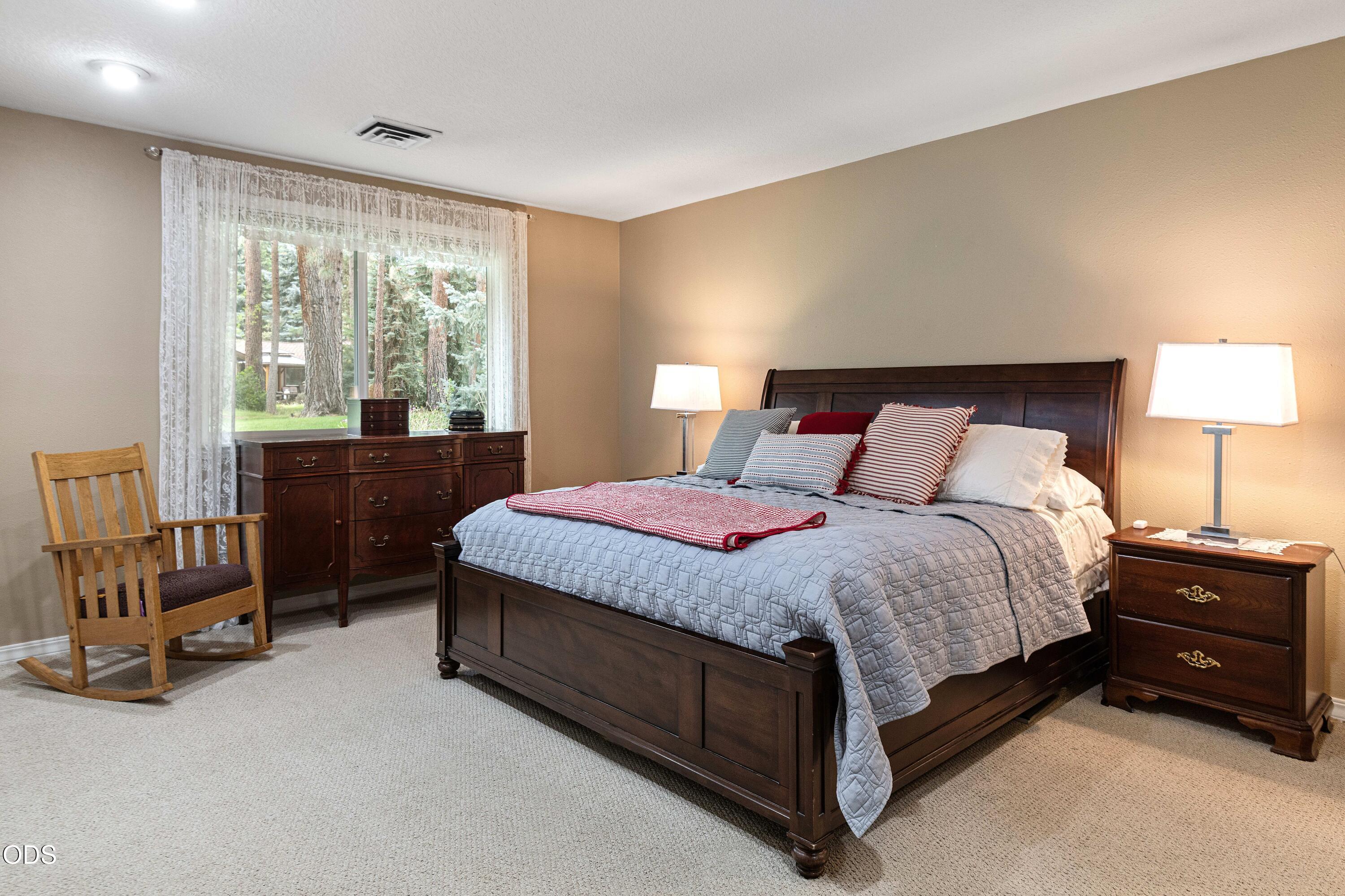 20453 Mainline Road Bend, OR 97702 - Photo 18 of 35 Gallery Image 18