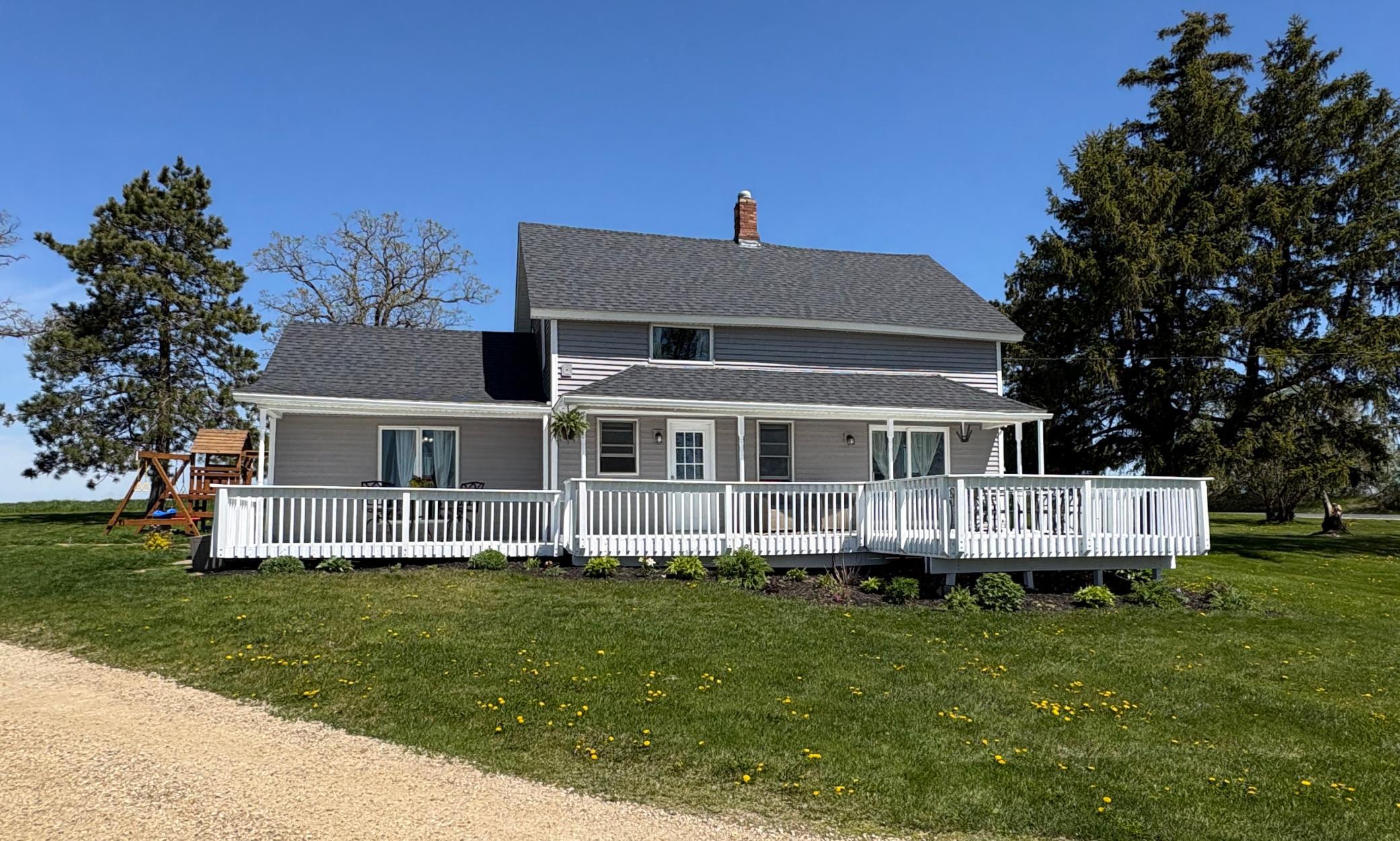 342 County Road T Hammond, WI 54015 - Photo 1 of 35