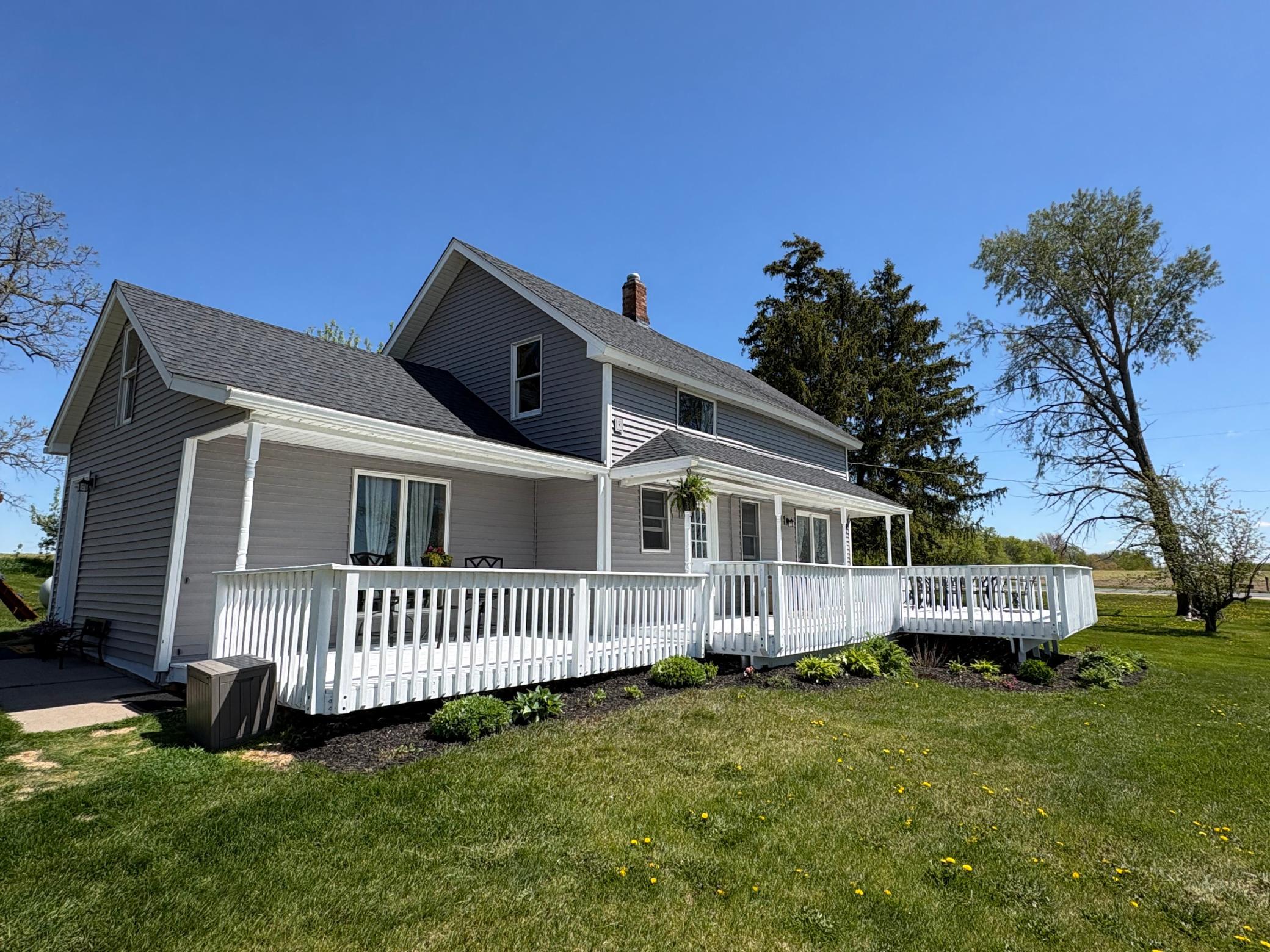 342 County Road T Hammond, WI 54015 - Photo 5 of 35