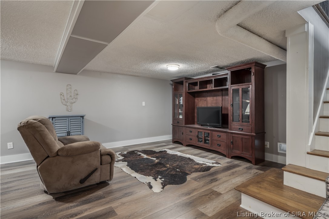 4792 Scottsville Road Floyds Knobs, IN 47119 - Photo 25 of 49 Gallery Image 25