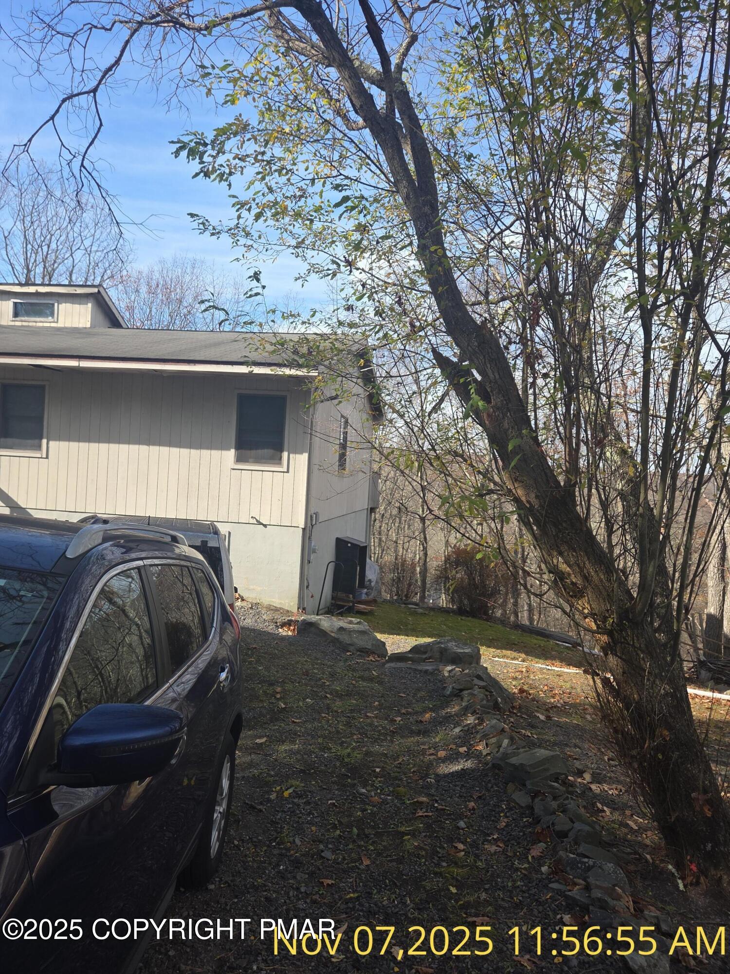 1107 Hampstead Road Bushkill, PA 18324 - Photo 19 of 20 a view of outdoor space and yard
