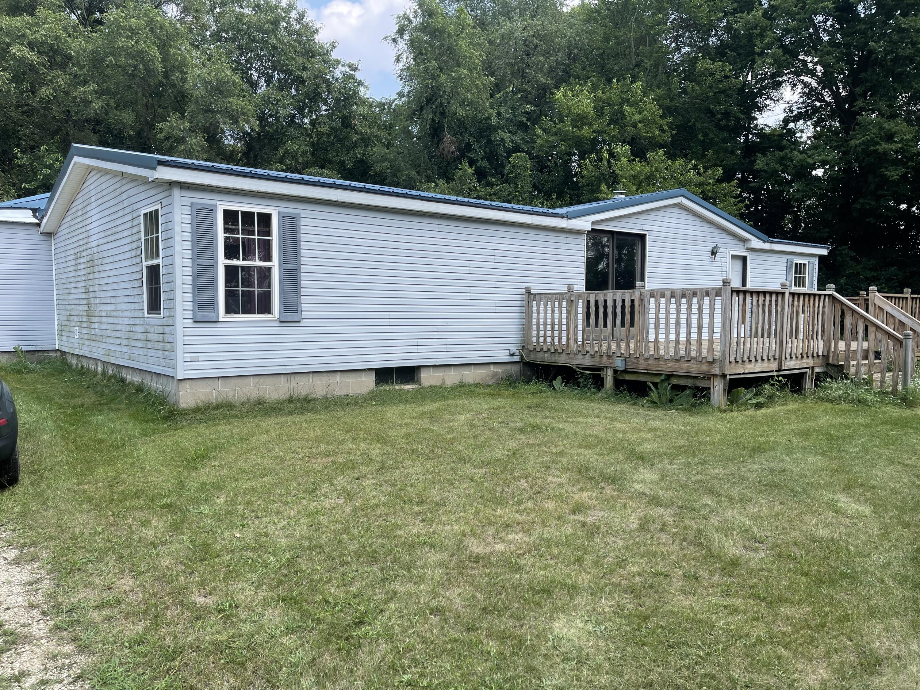 13830 Riverside Drive Constantine, MI 49042 - Photo 2 of 18 Front