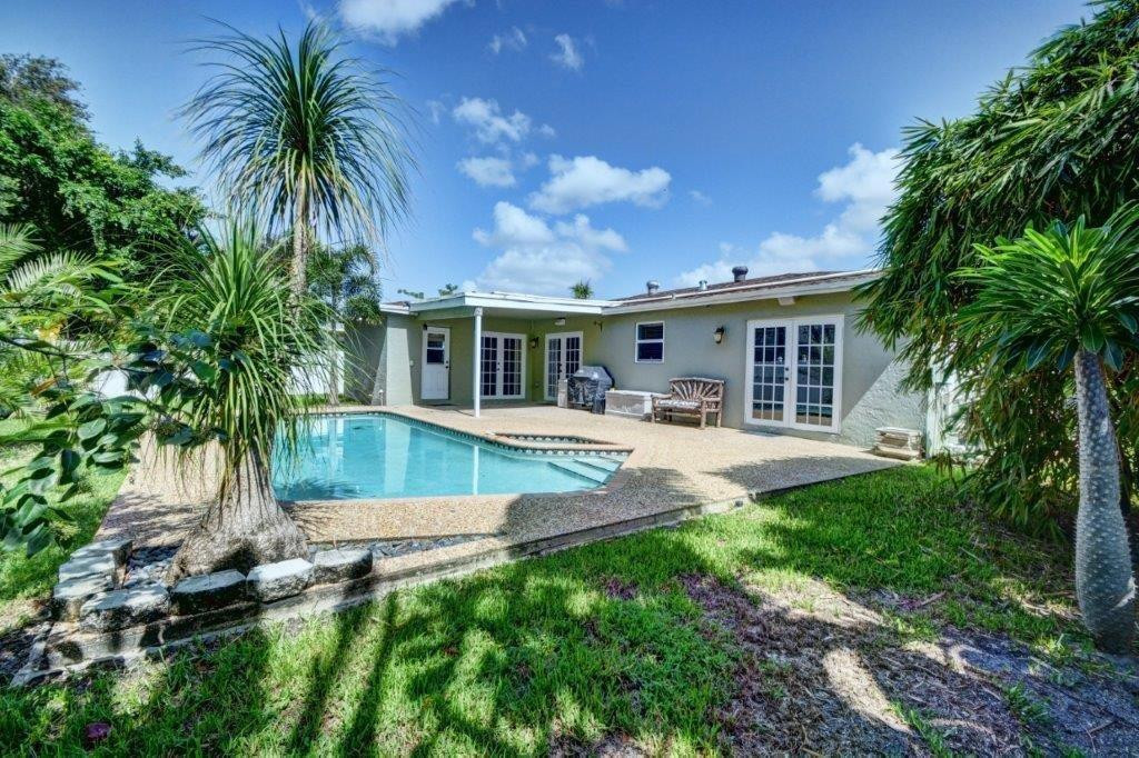 10700 Emperor Street Boca Raton, FL 33428 - Photo 8 of 32 Photo 8