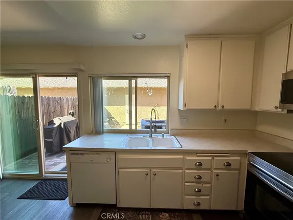 $585,000 | 1623 Heather Drive, La Verne, CA 91750