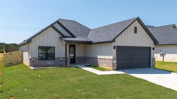 $349,000 | 207 Sides Boulevard, Bullard, TX 75757
