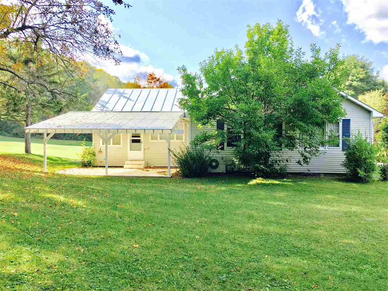 154 Roberts Road Woodstock, VT 05091 - Photo 12 of 33
