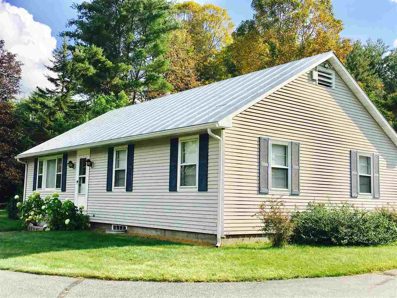 154 Roberts Road Woodstock, VT 05091 - Photo 3 of 33