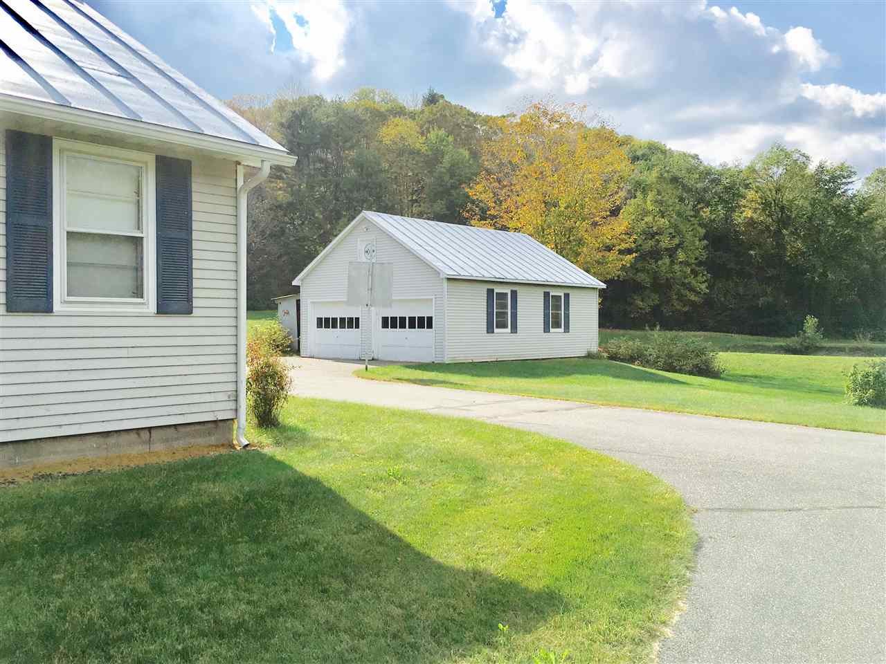 154 Roberts Road Woodstock, VT 05091 - Photo 6 of 33