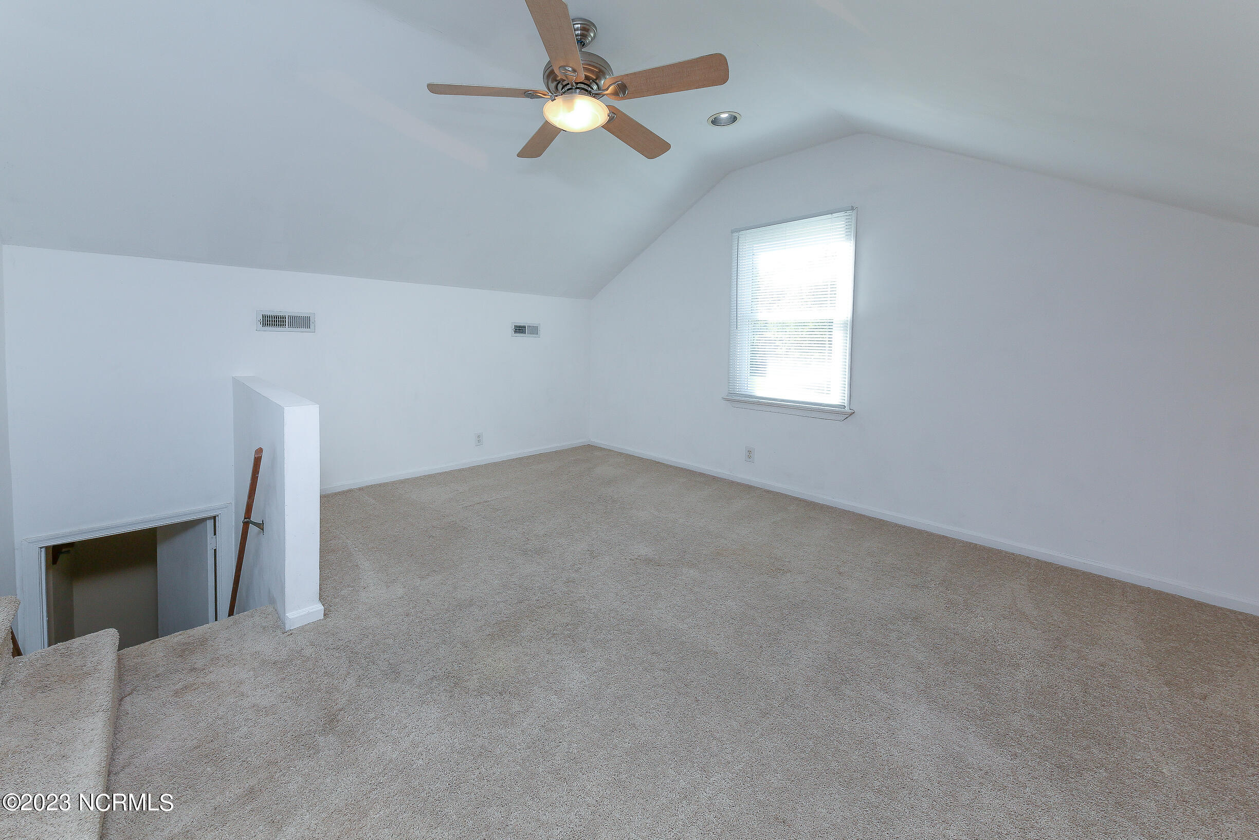437 South End Road Knotts Island, NC 27950 - Photo 32 of 50 4G8A0654