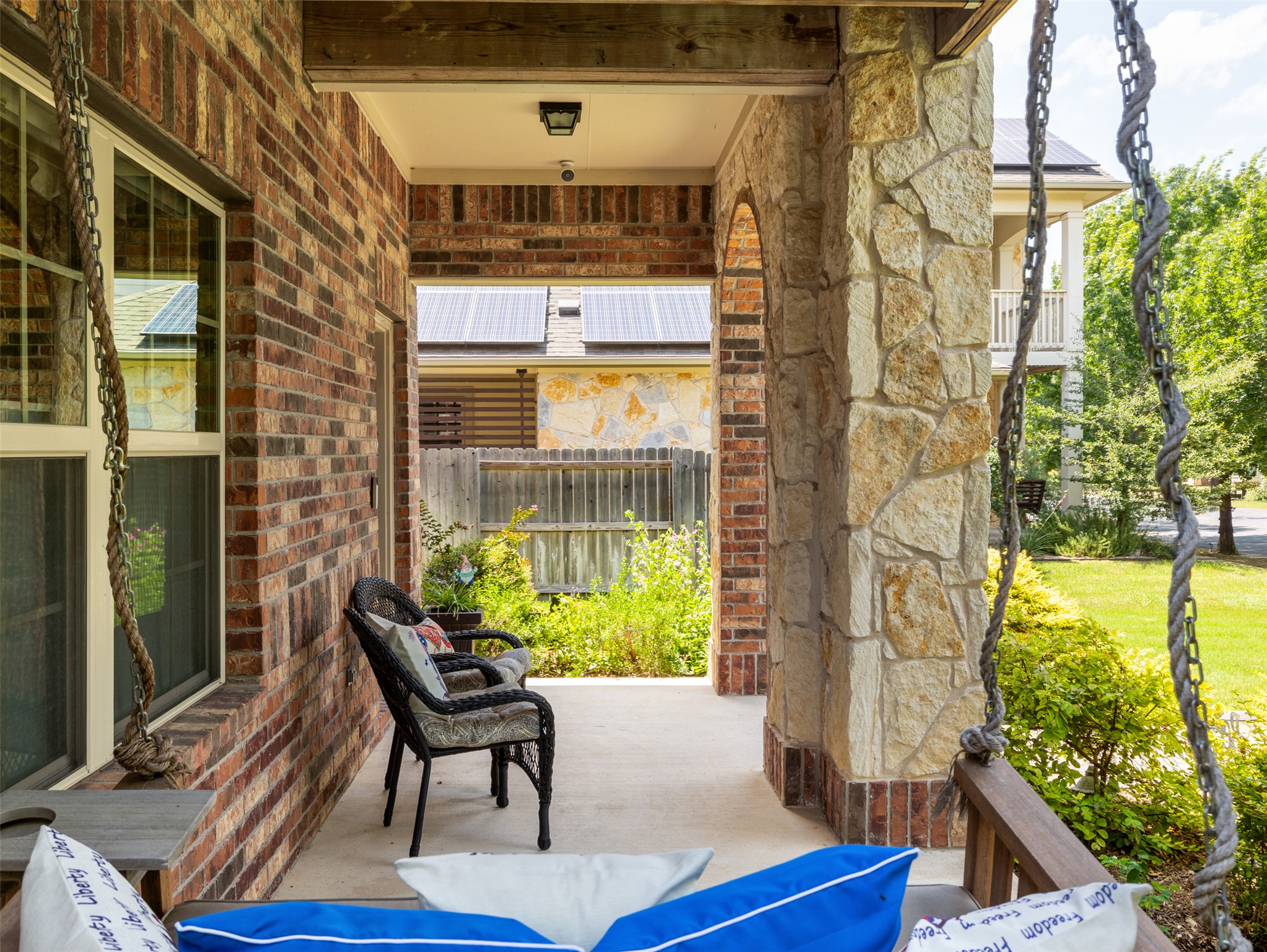 201 Sycamore Street Georgetown, TX 78633 - Photo 4 of 30