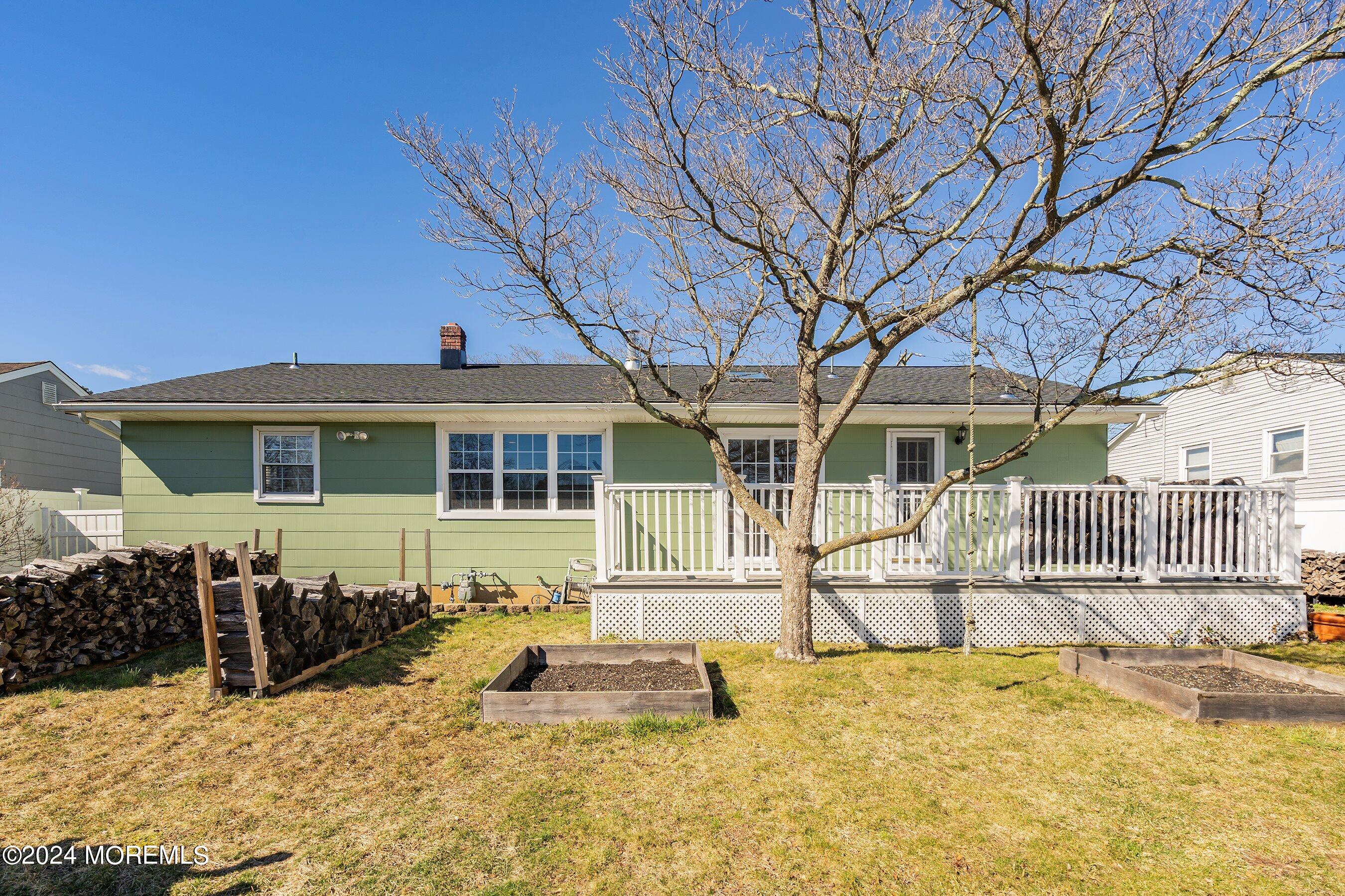 105 Leone Drive Brick, NJ 08724 - Photo 27 of 34 27-Back