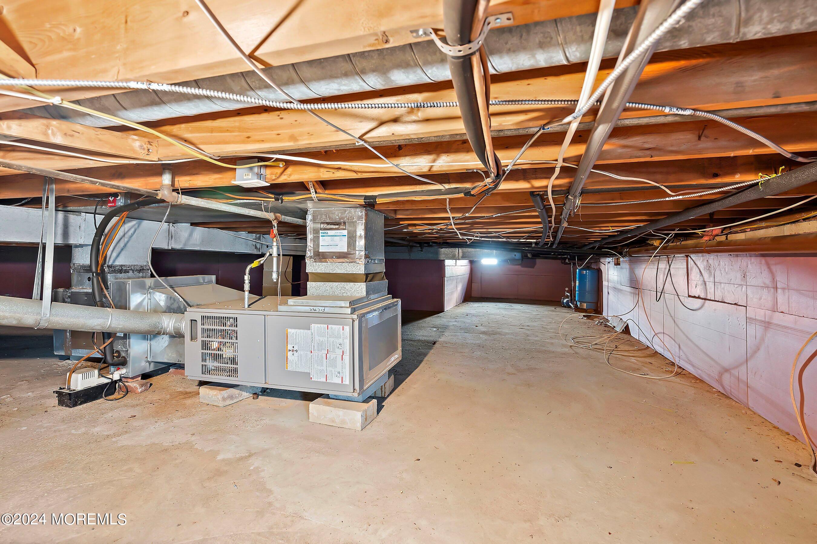 105 Leone Drive Brick, NJ 08724 - Photo 34 of 34 32-Crawlspace