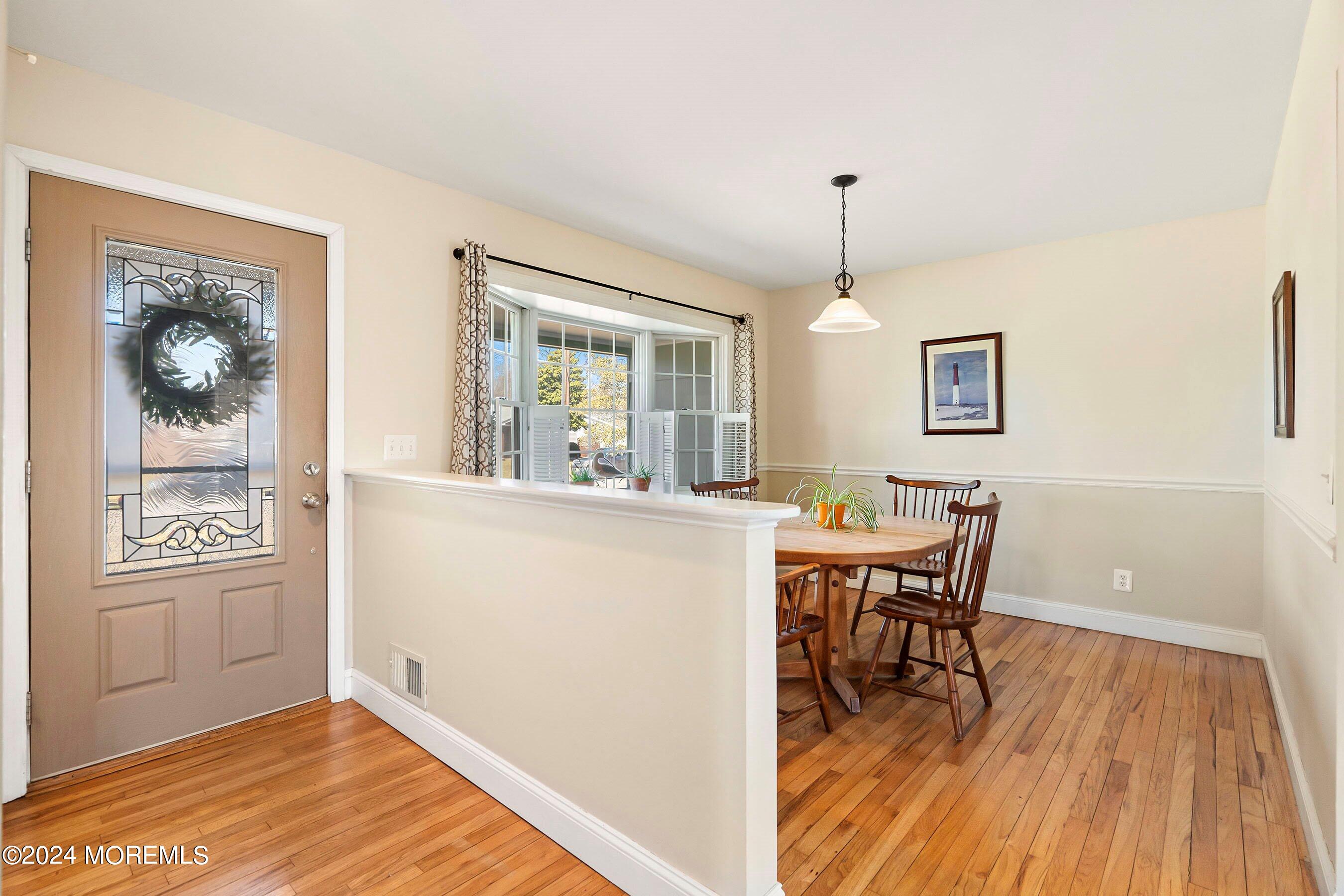 105 Leone Drive Brick, NJ 08724 - Photo 6 of 34 06-Foyer to Dining