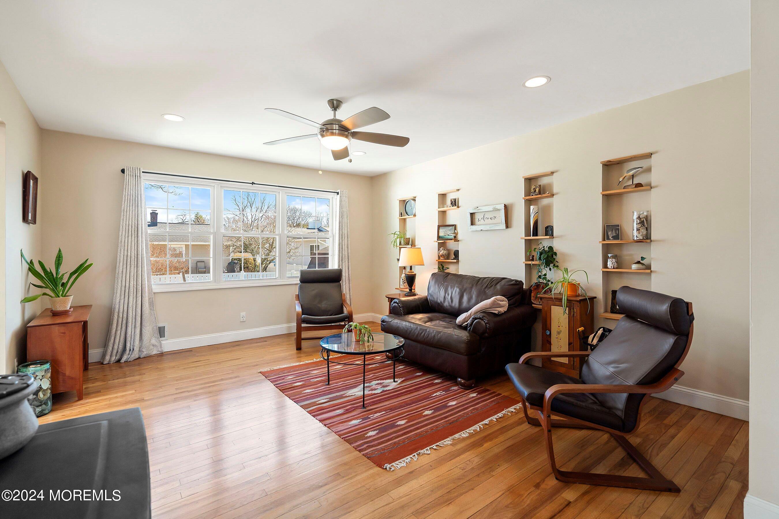 105 Leone Drive Brick, NJ 08724 - Photo 9 of 34 09-Living 1A