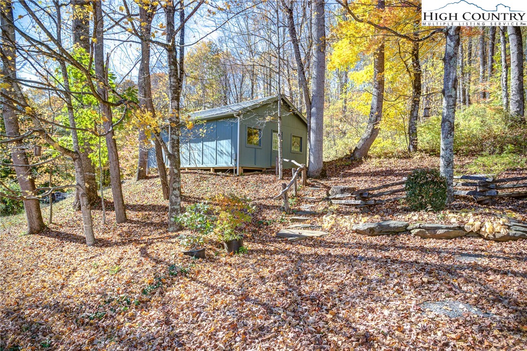 9570 3 Top Road Todd, NC 28684 - Photo 28 of 32 Gallery Image 28
