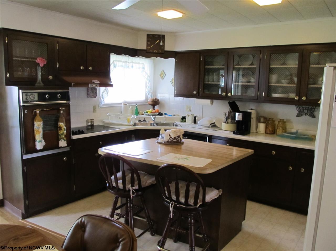1127 Bell Run Road Fairmont, WV 26554 - Photo 6 of 17 Gallery Image 6