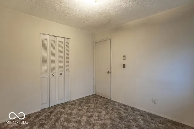 $99,900 | 1215 North Gladstone Avenue, Columbus, IN 47201