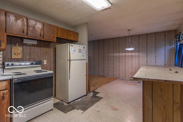 $99,900 | 1215 North Gladstone Avenue, Columbus, IN 47201