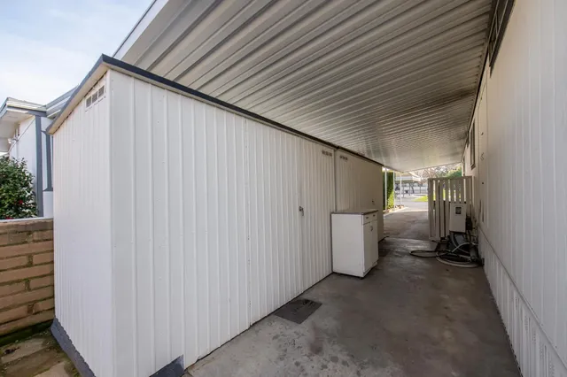 a view of a storage & utility room