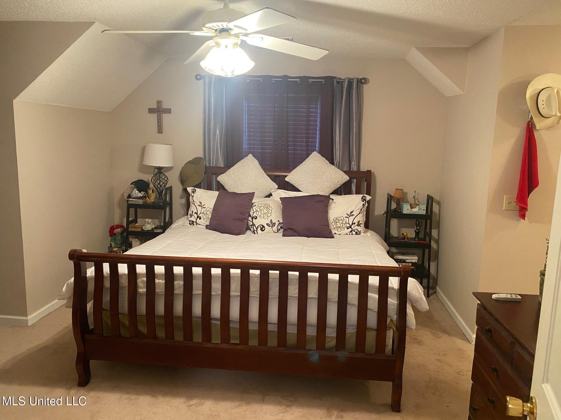 2085 Yellow Dog Road Senatobia, MS 38668 - Photo 20 of 48 Bed 1 up