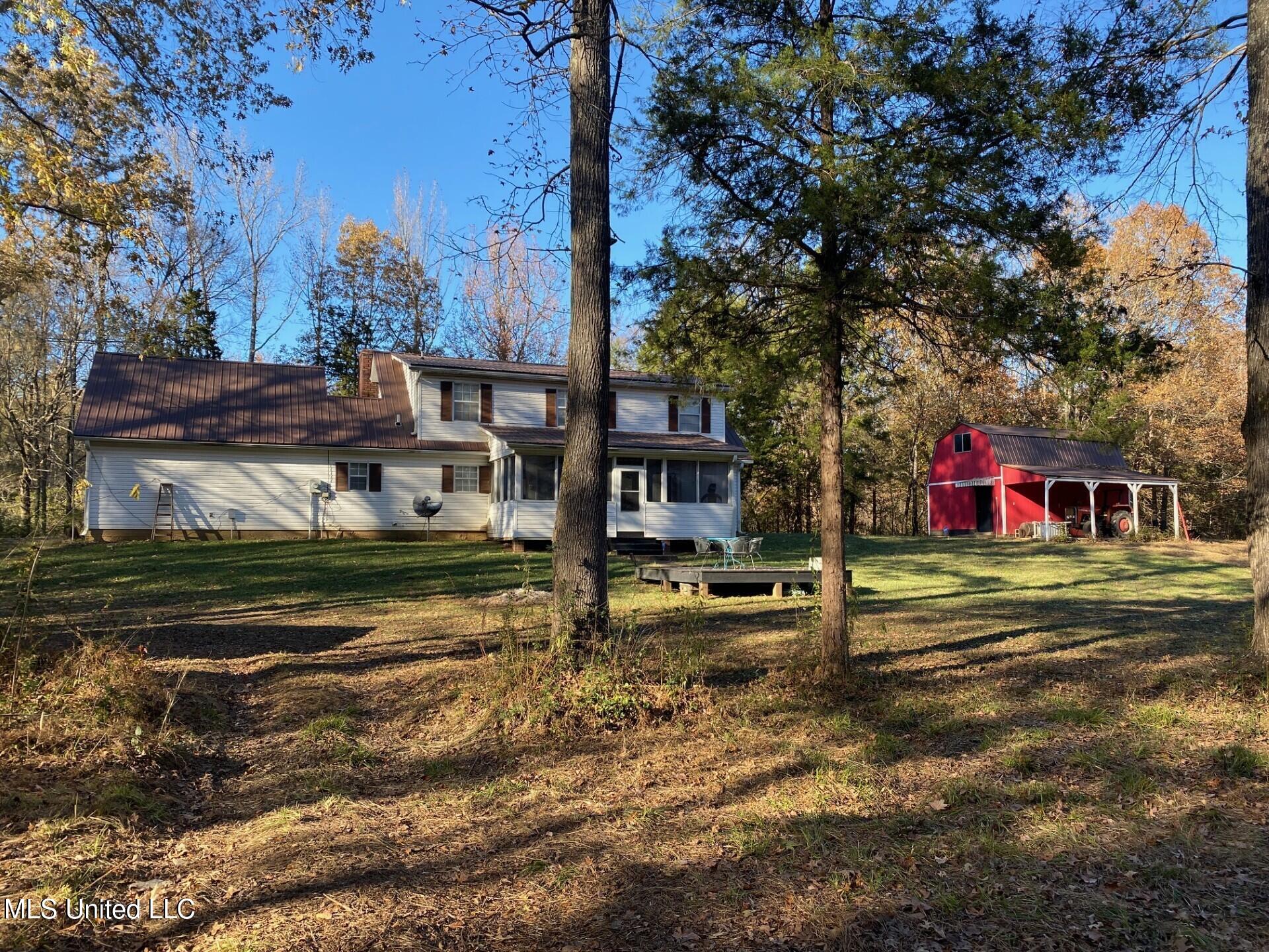 2085 Yellow Dog Road Senatobia, MS 38668 - Photo 40 of 48 Back of home