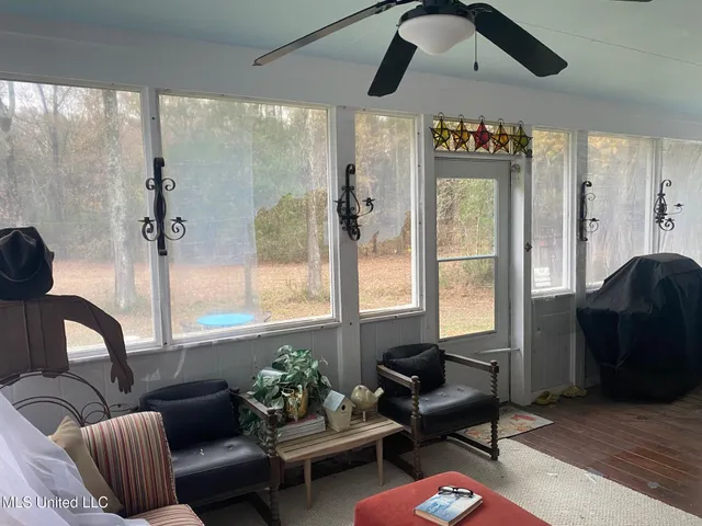 $479,000 | 2085 Yellow Dog Road, Senatobia, MS 38668