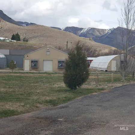 $520,000 | 300 Old Oregon Trail Highway, Huntington, OR 97907